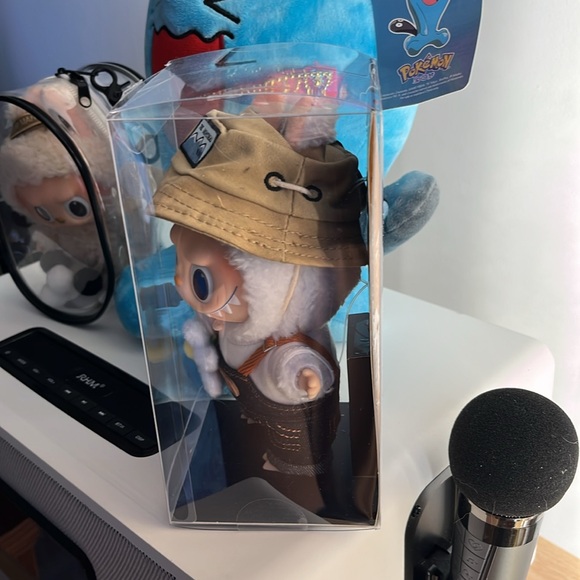 Labubu Fall In Wild, in original packaging - Picture 3 of 6